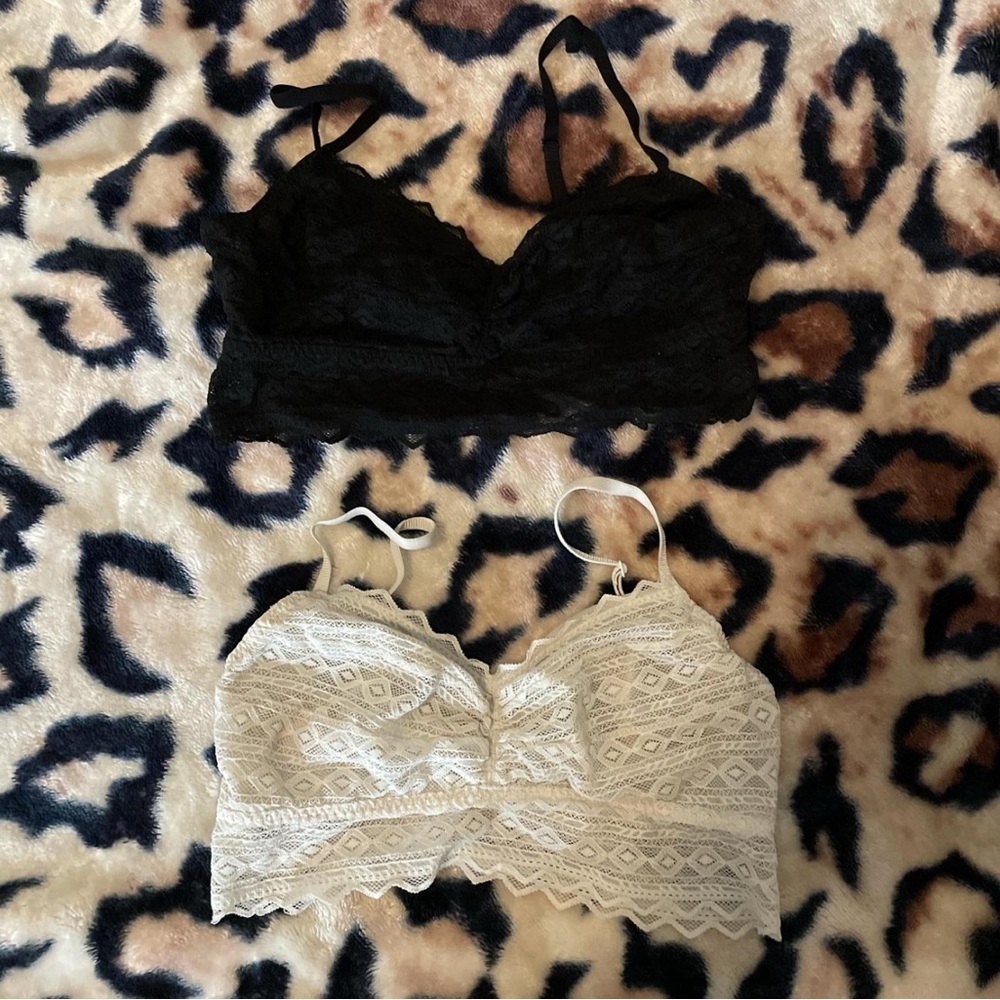 Black and White Lace Bralette Set